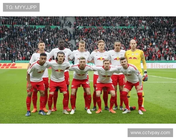 德甲现有东德球队：现存的东德背景球队在德甲的表现与发展